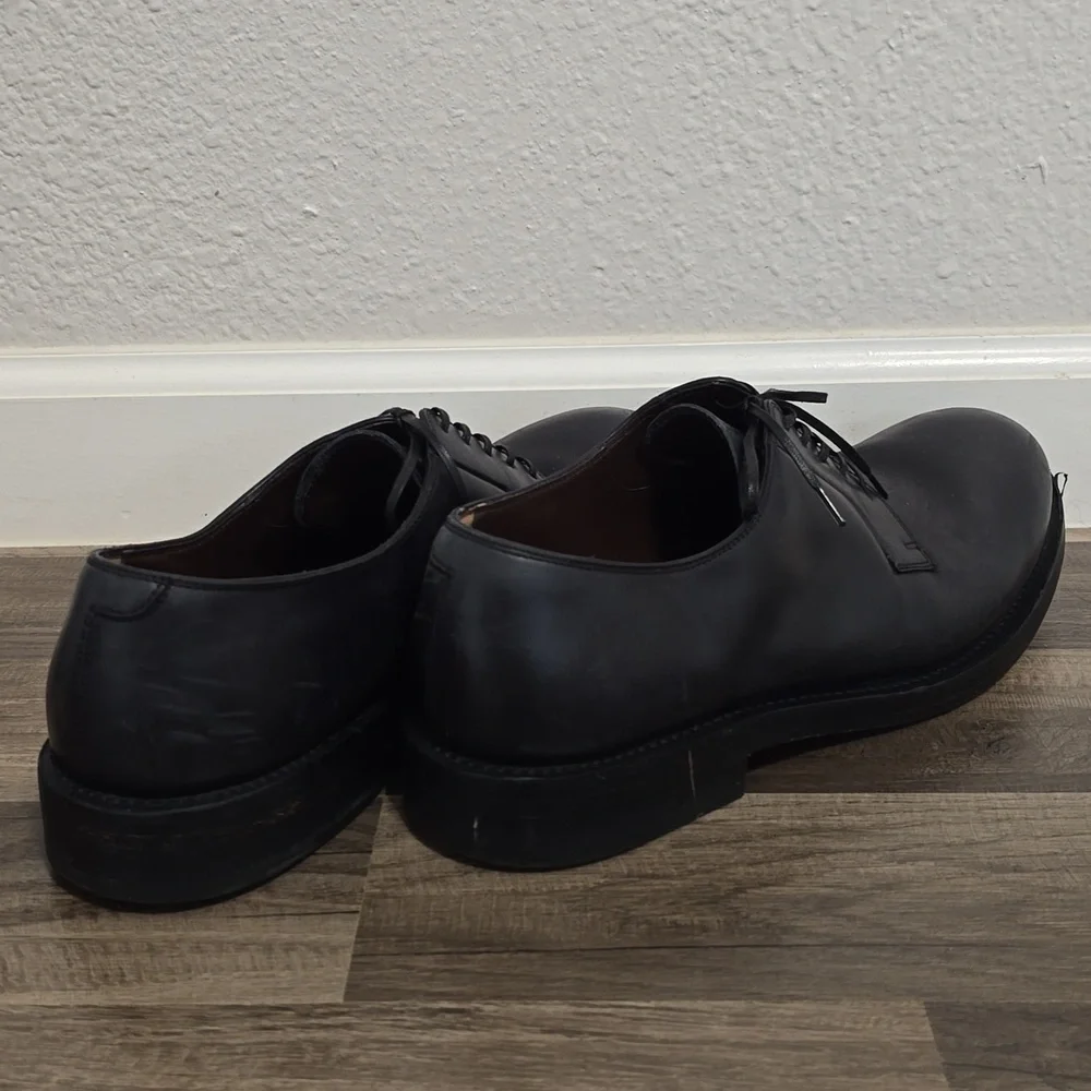 Salvatore Ferragamo Men's Dress Shoes - Picture 4 of 8